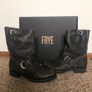 Frye Veronica Short leather boot
